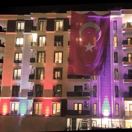 Defne Gold Aparthotel Trabzon Bagian luar foto