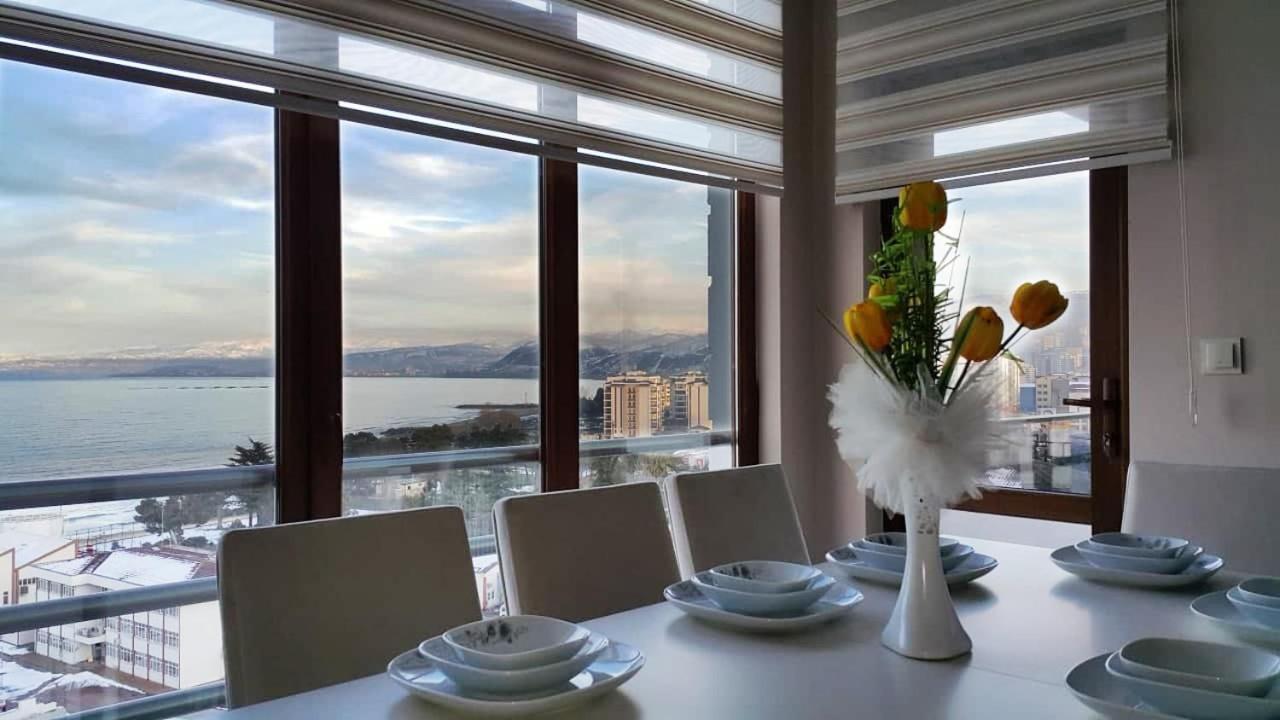 Defne Gold Aparthotel Trabzon Bagian luar foto