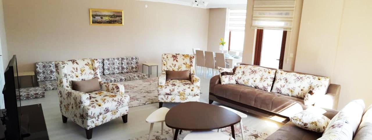 Defne Gold Aparthotel Trabzon Bagian luar foto