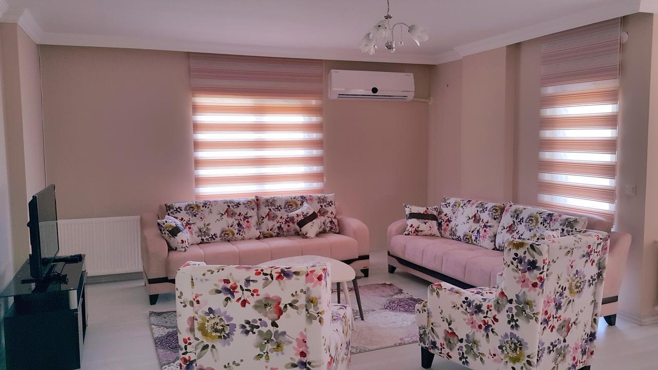 Defne Gold Aparthotel Trabzon Bagian luar foto