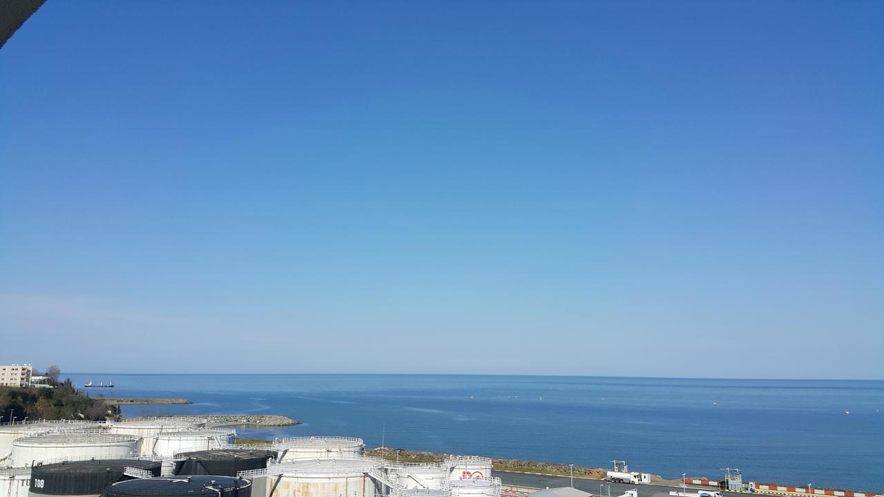 Defne Gold Aparthotel Trabzon Bagian luar foto