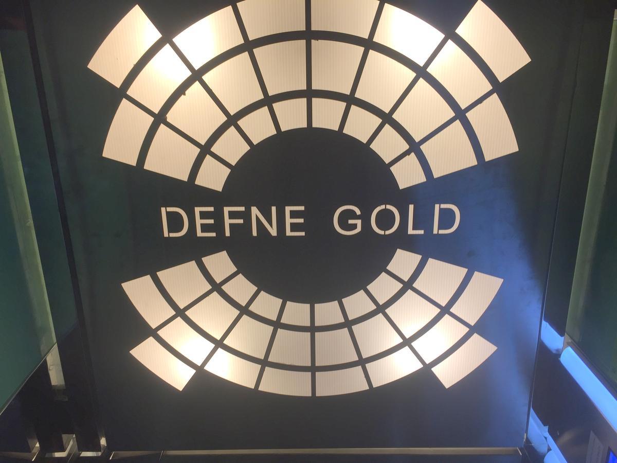Defne Gold Aparthotel Trabzon Bagian luar foto