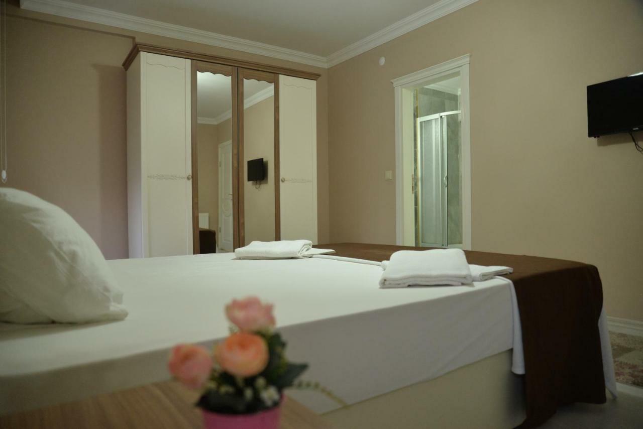 Defne Gold Aparthotel Trabzon Bagian luar foto